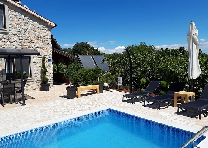 Casa Nora Adriatica Βίλα *