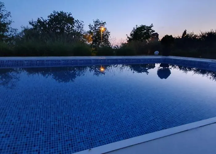 Casa Nora Adriatica Vilanija